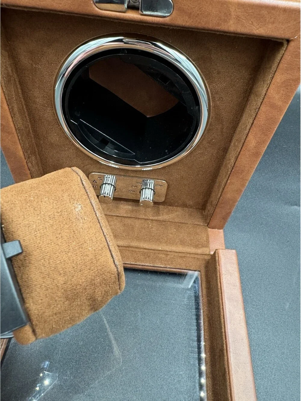 ROTHWELL SINGLE WATCH WINDER FOR AUTOMATIC WATCHES W/ QUIET